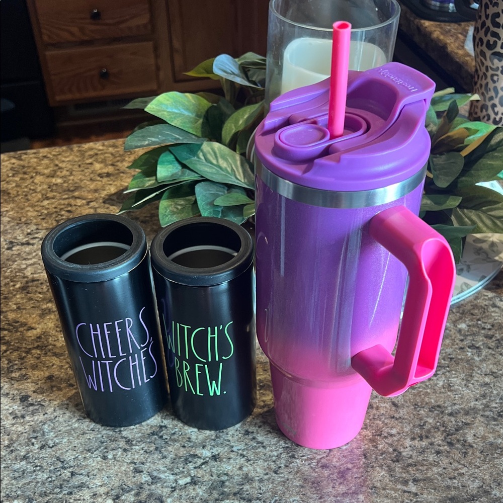 Frostbuddy 40 oz w/ key and chapstick holder + 2 Rae Dunn Halloween can coozies